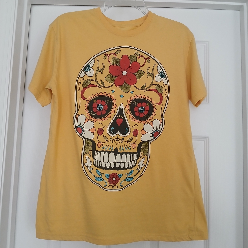 Hasta Siempre Yellow Graphic Skull Tee
